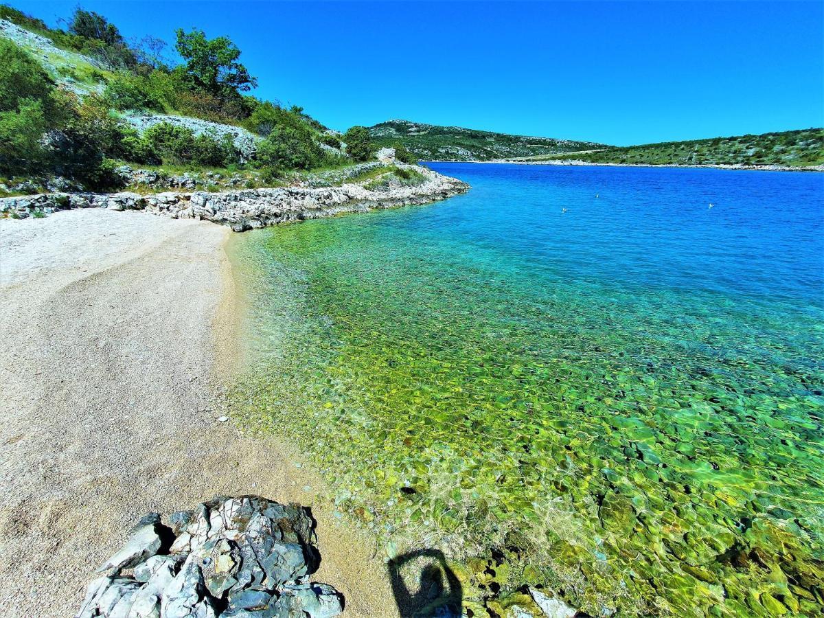 Villa Spark With Heated Pool In Rogoznica Зечево Экстерьер фото