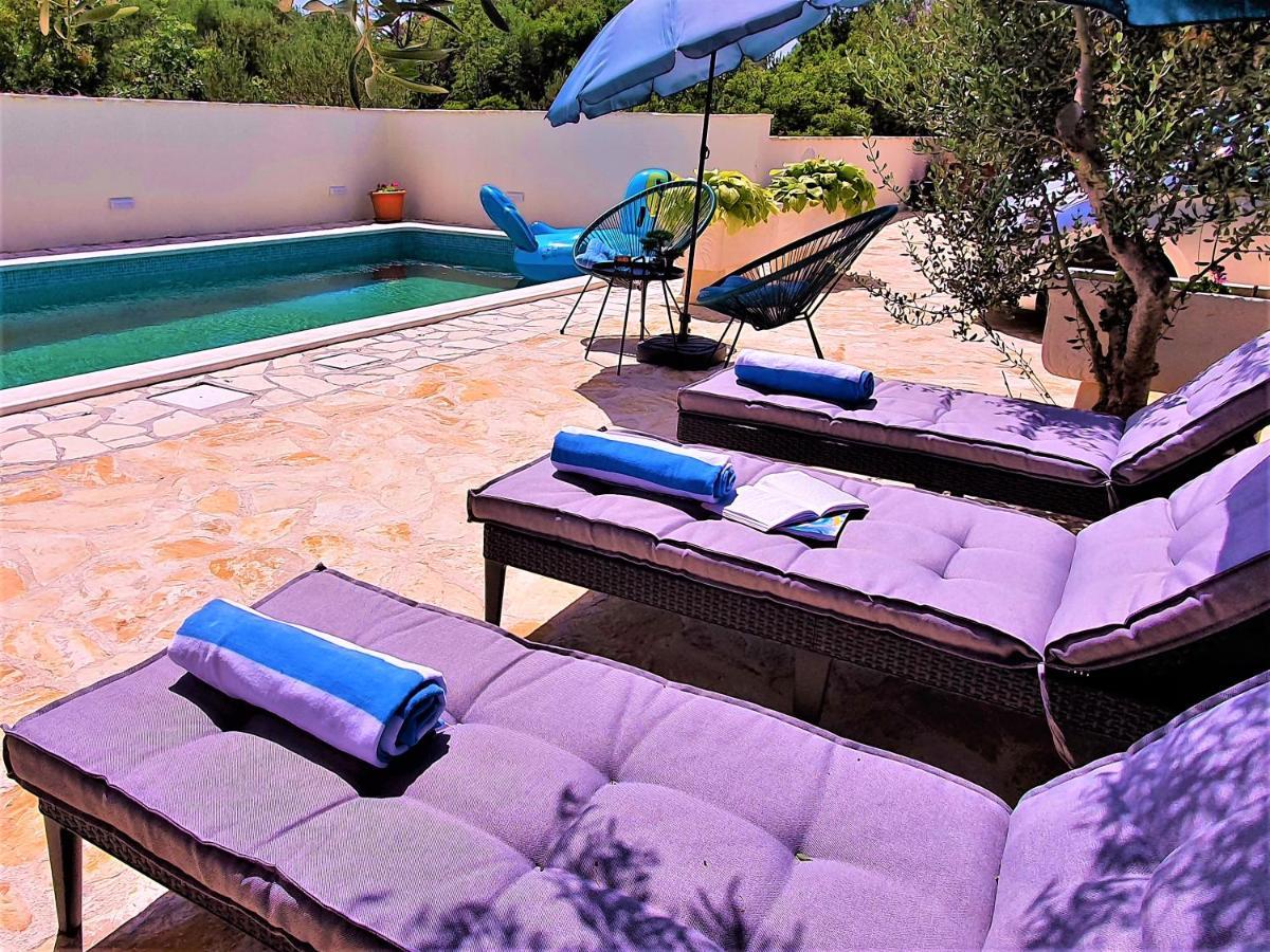 Villa Spark With Heated Pool In Rogoznica Зечево Экстерьер фото